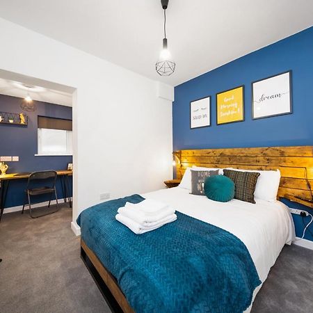 7 Bedroom House Ensuite Rooms, Fully Equipped Kitchen, Free Wifi, Tvs In All Rooms City Centre Close To A46 Inspire Homes โคเวนทรี ภายนอก รูปภาพ