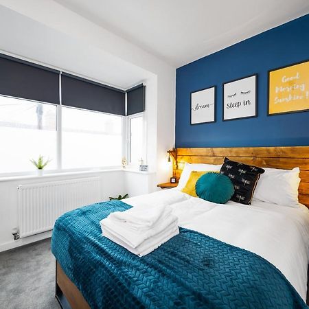 7 Bedroom House Ensuite Rooms, Fully Equipped Kitchen, Free Wifi, Tvs In All Rooms City Centre Close To A46 Inspire Homes โคเวนทรี ภายนอก รูปภาพ