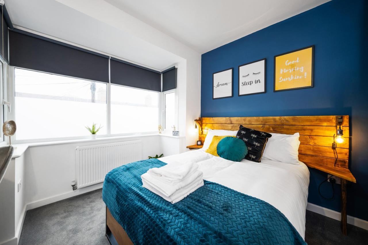 7 Bedroom House Ensuite Rooms, Fully Equipped Kitchen, Free Wifi, Tvs In All Rooms City Centre Close To A46 Inspire Homes โคเวนทรี ภายนอก รูปภาพ