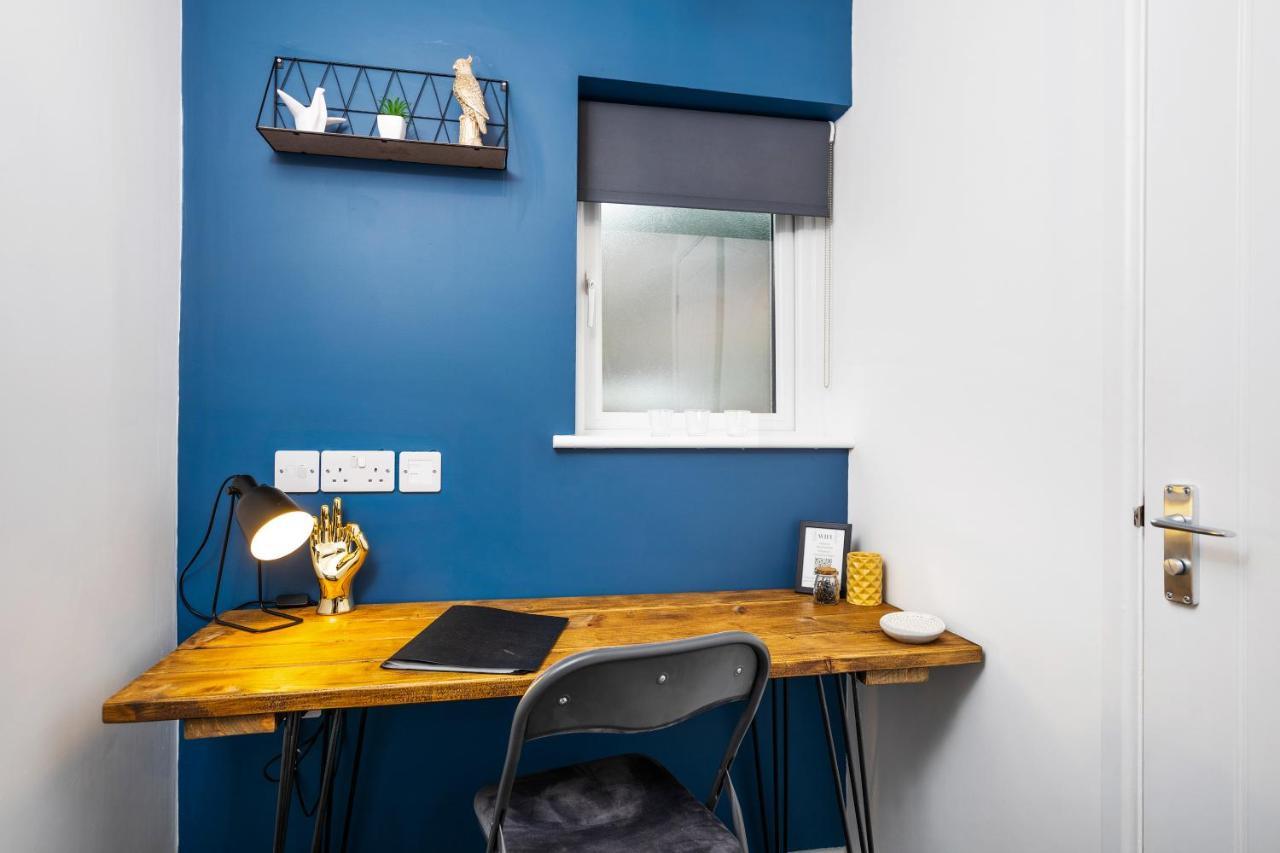 7 Bedroom House Ensuite Rooms, Fully Equipped Kitchen, Free Wifi, Tvs In All Rooms City Centre Close To A46 Inspire Homes โคเวนทรี ภายนอก รูปภาพ