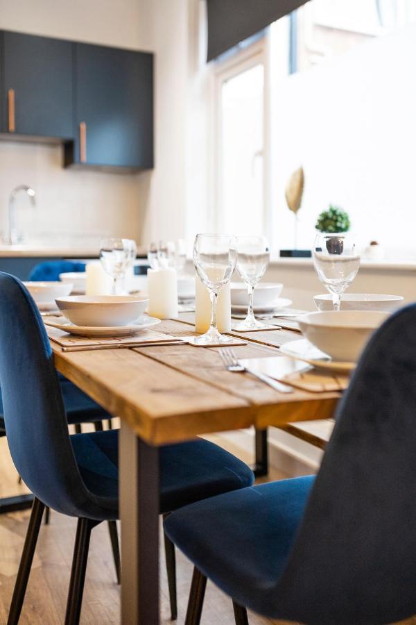 7 Bedroom House Ensuite Rooms, Fully Equipped Kitchen, Free Wifi, Tvs In All Rooms City Centre Close To A46 Inspire Homes โคเวนทรี ภายนอก รูปภาพ
